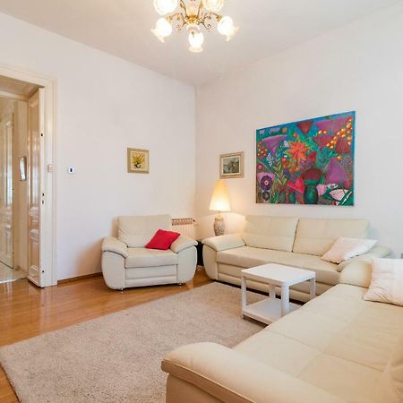 Apartman Vesna Pula Luaran gambar
