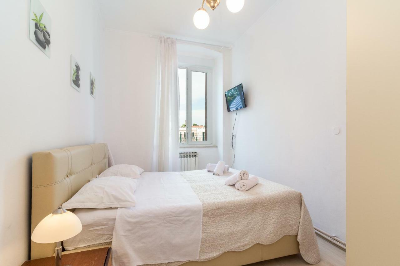 Apartman Vesna Pula Luaran gambar