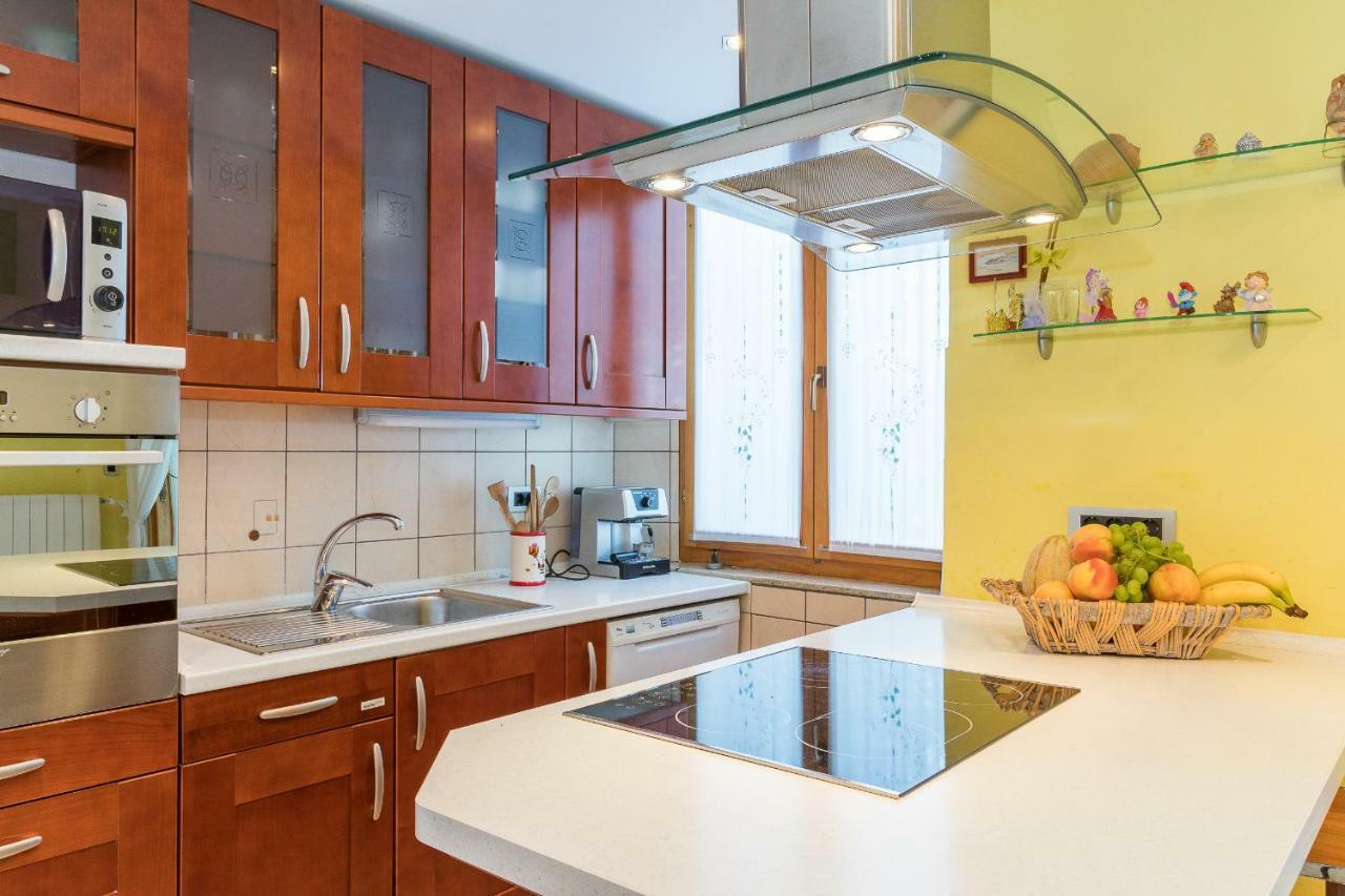Apartman Vesna Pula Luaran gambar